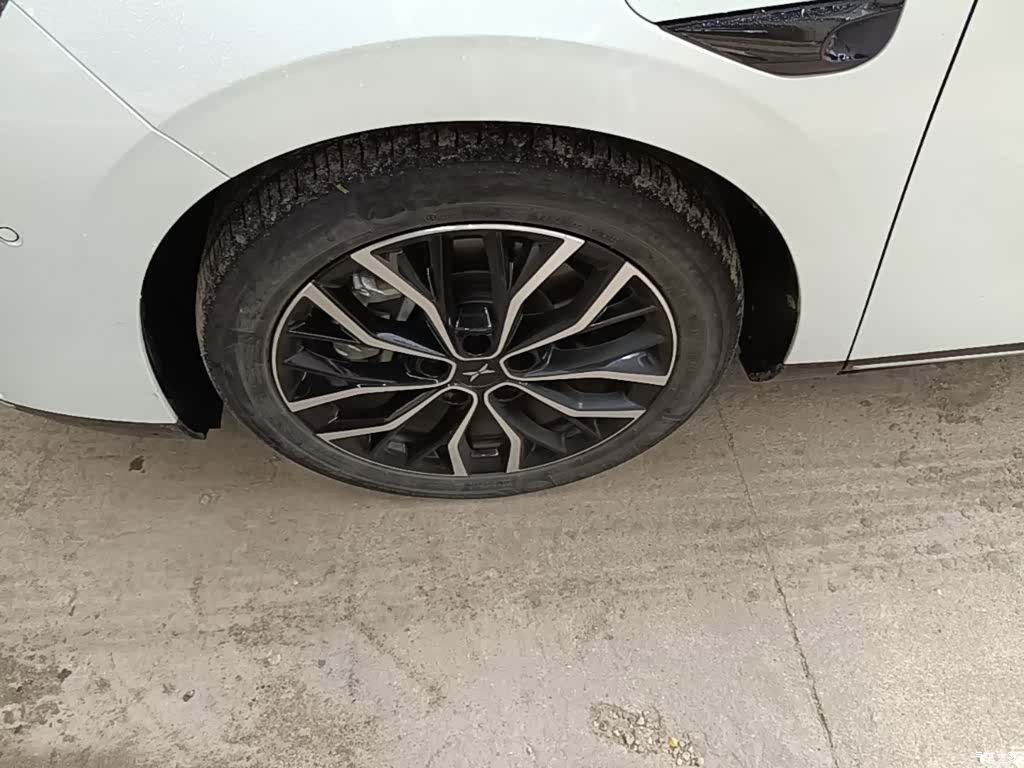 Xpeng P5, 2022 25