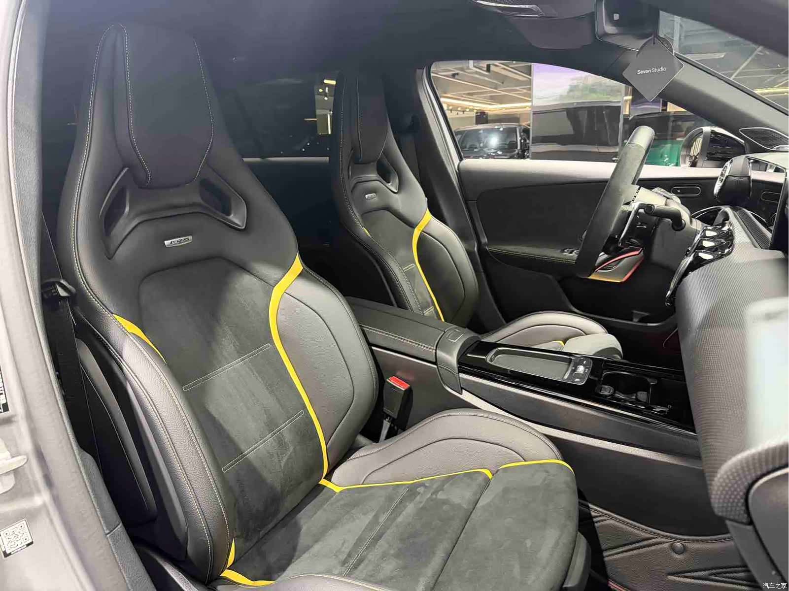 Mercedes-Benz A-Class, 2025 10