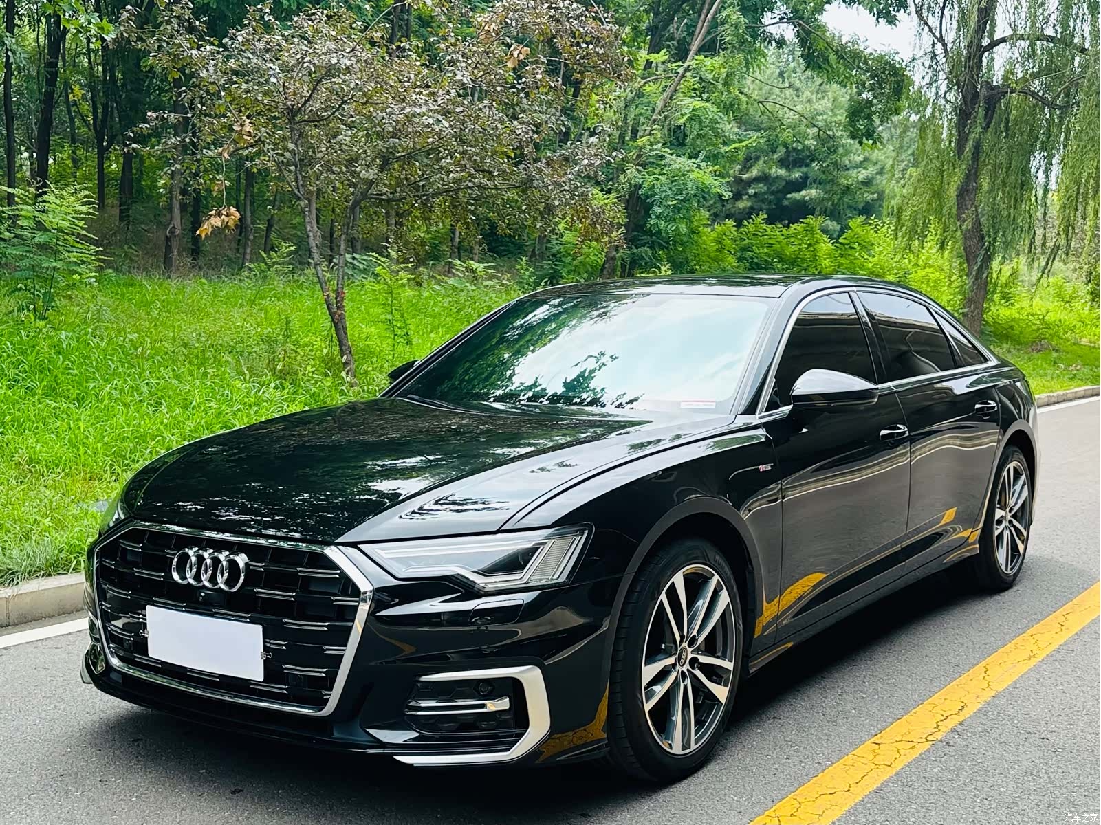 Audi A6L, 2023 1