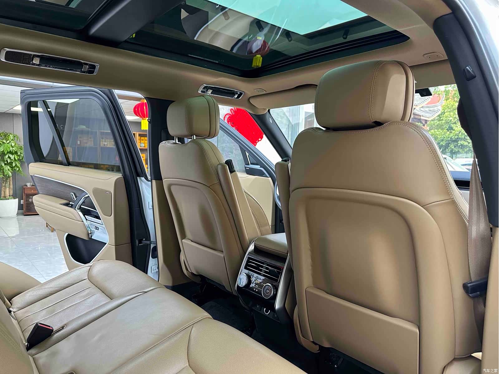 Land Rover Range Rover, 2022 12