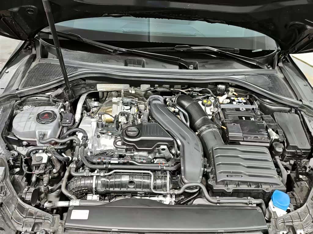 Audi Flying Spur, 2026 16