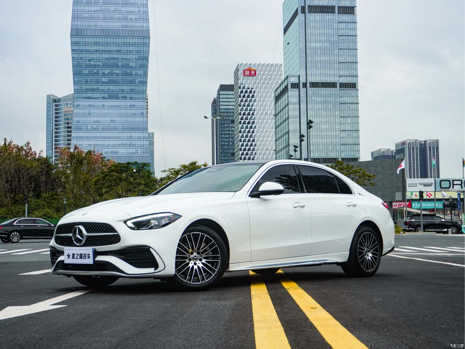 Mercedes-Benz C-Class, 2023 1