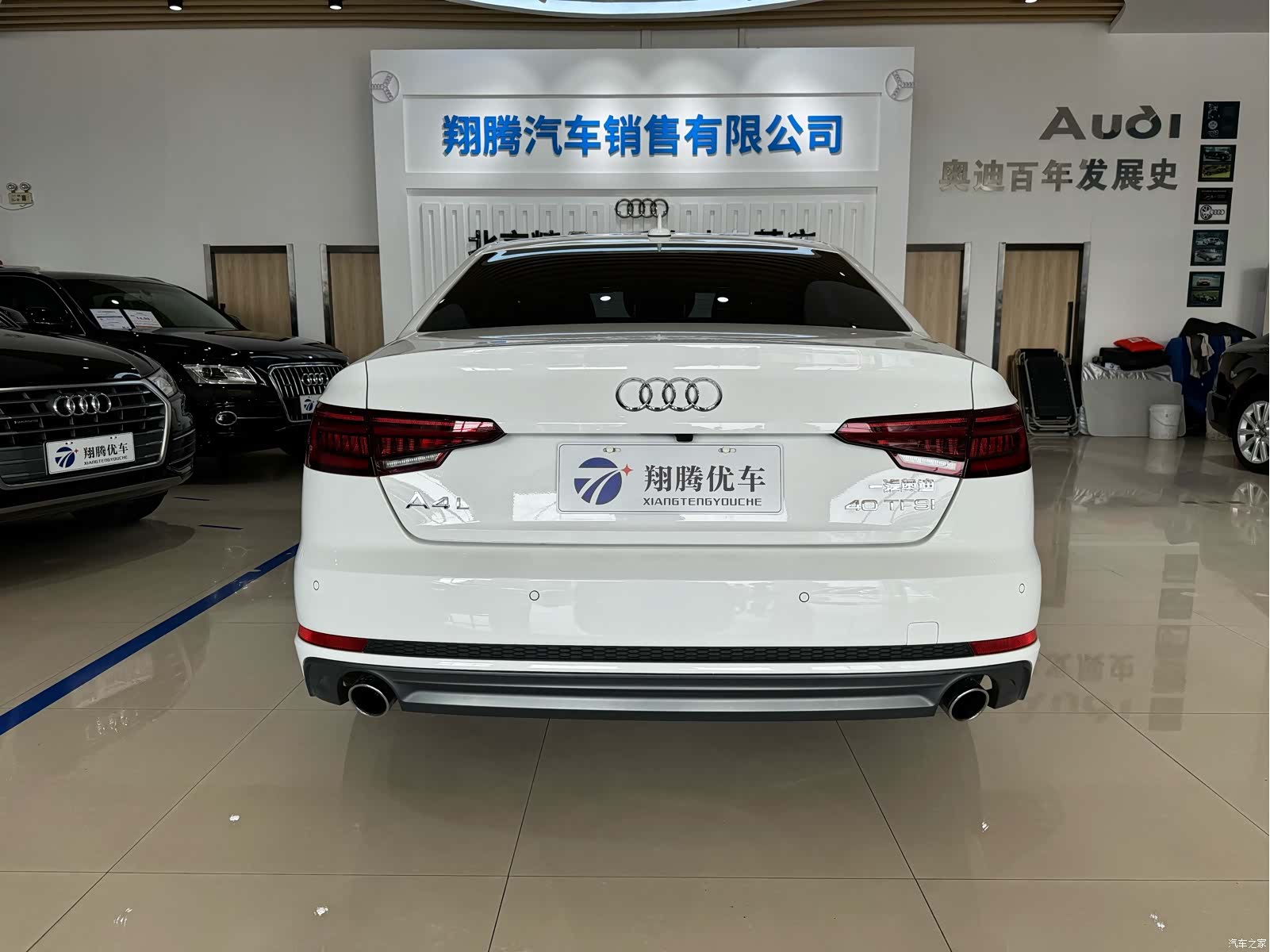 Audi A4L, 2018 все фото