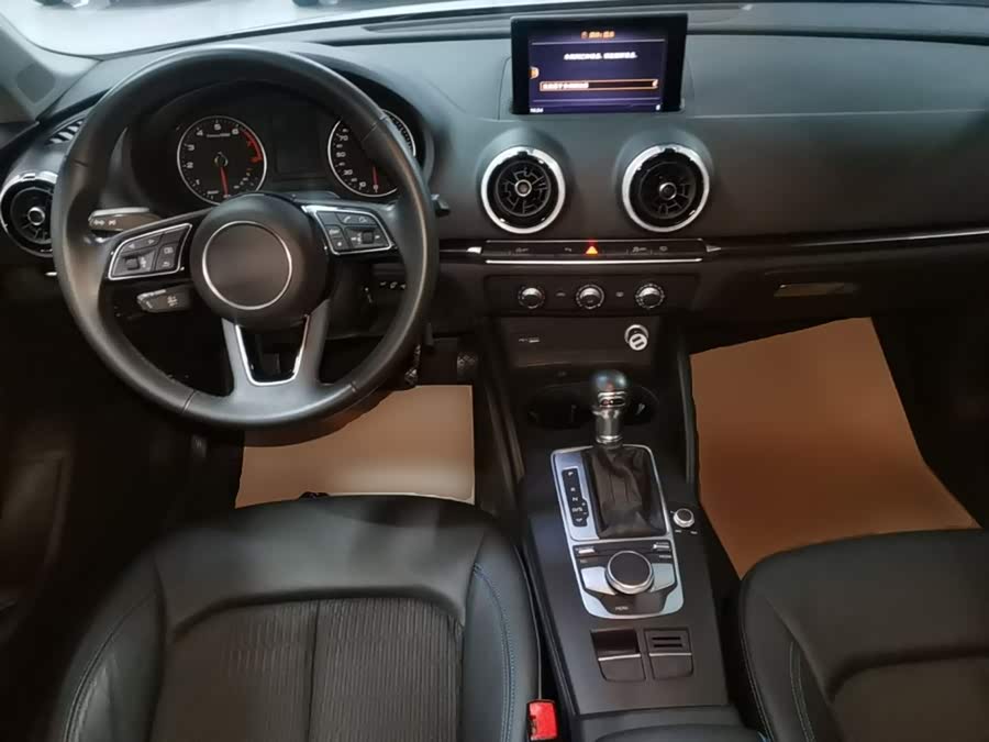 Audi A3 2020, фото 9