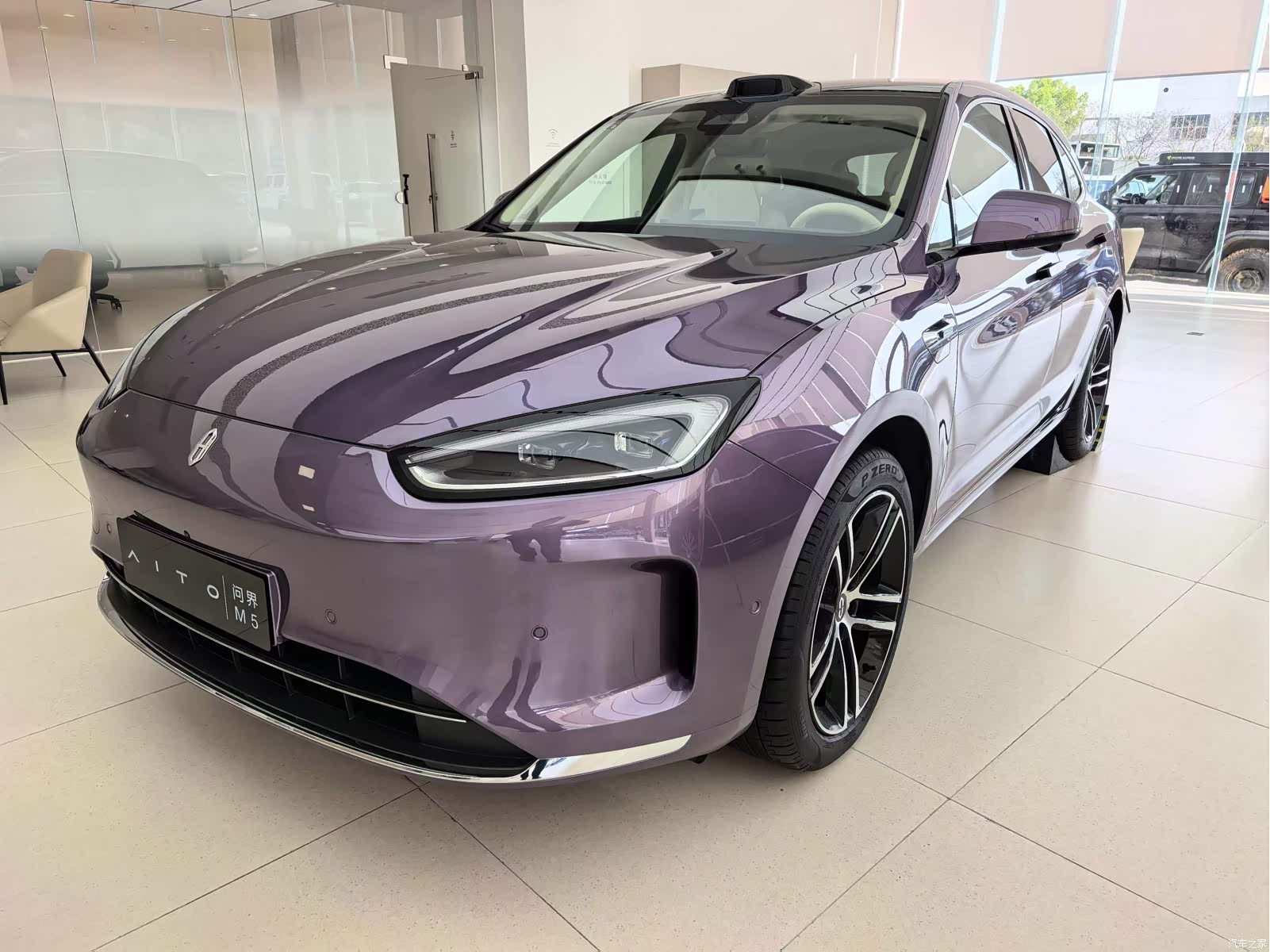 AITO M5, 2026 1
