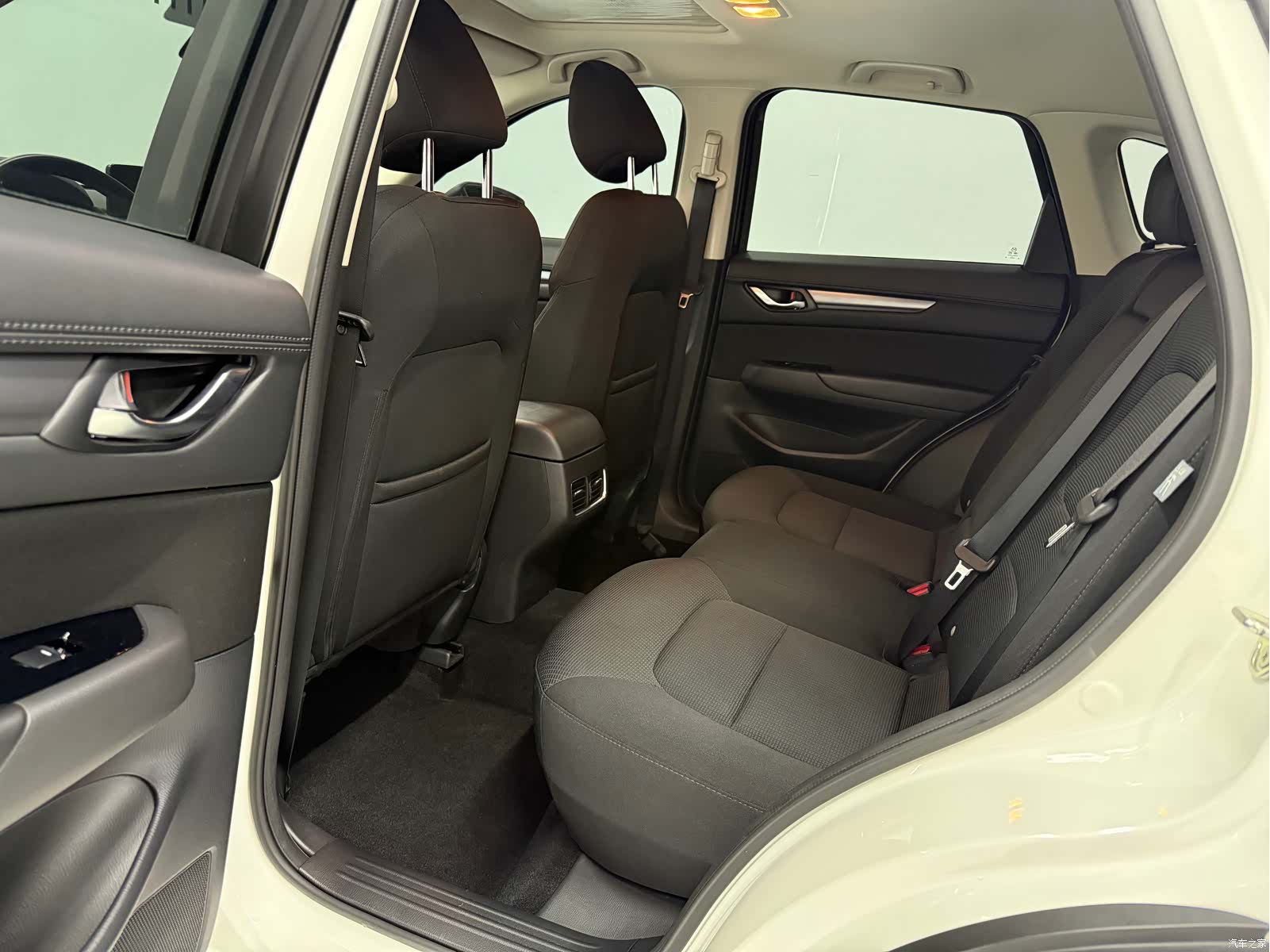 Mazda CX-5, 2023 17