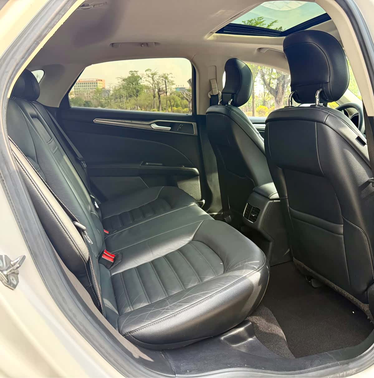 Ford Mondeo, 2017 15