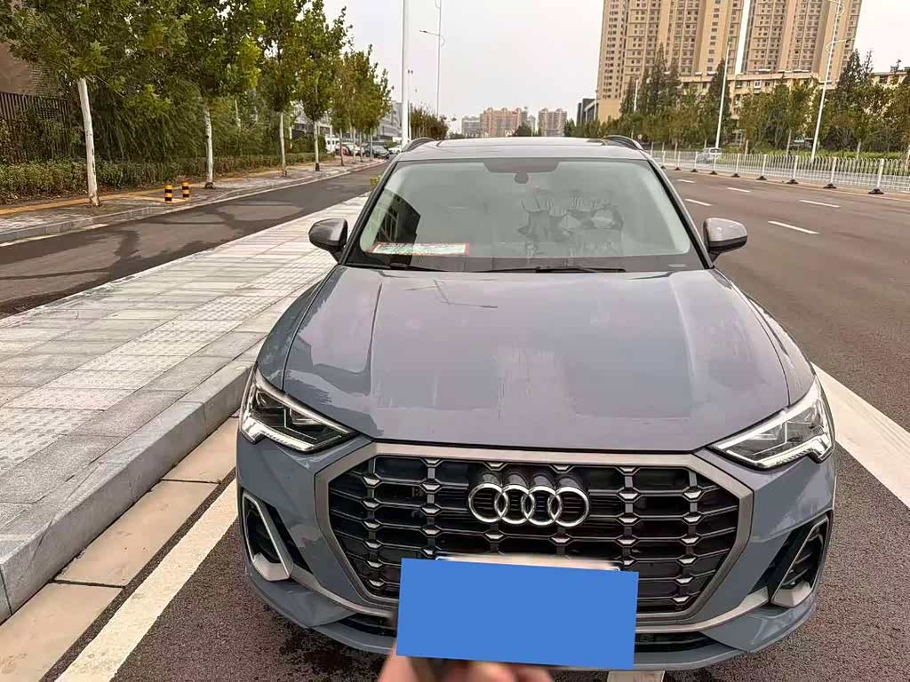 Audi Q3 2023 40 TFSI RS
