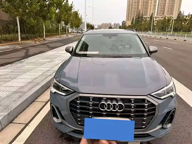 Audi Q3 2023 — купить из Китая под заказ