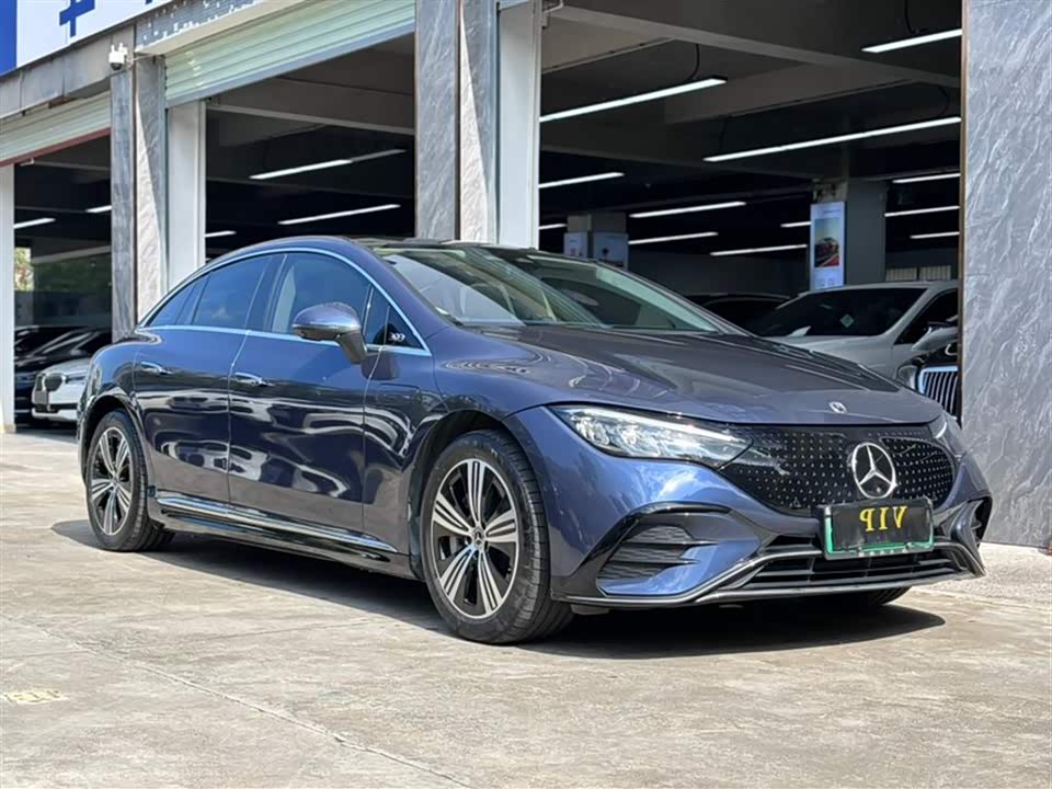 Mercedes-Benz EQE