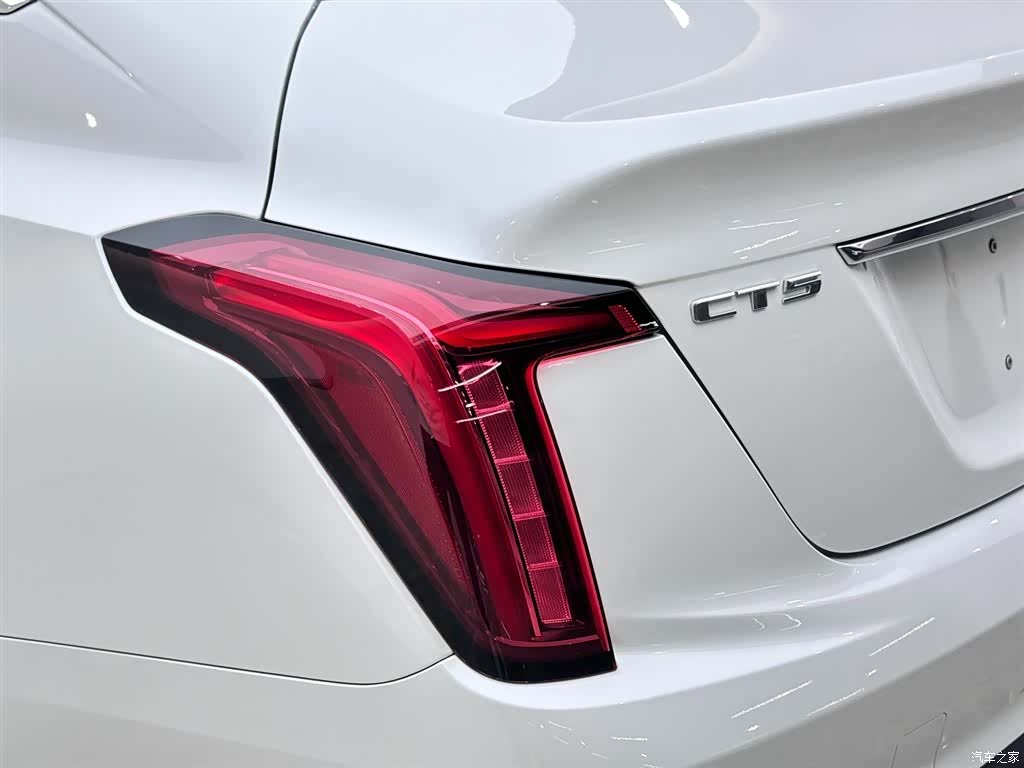 Cadillac CT5, 2024 20