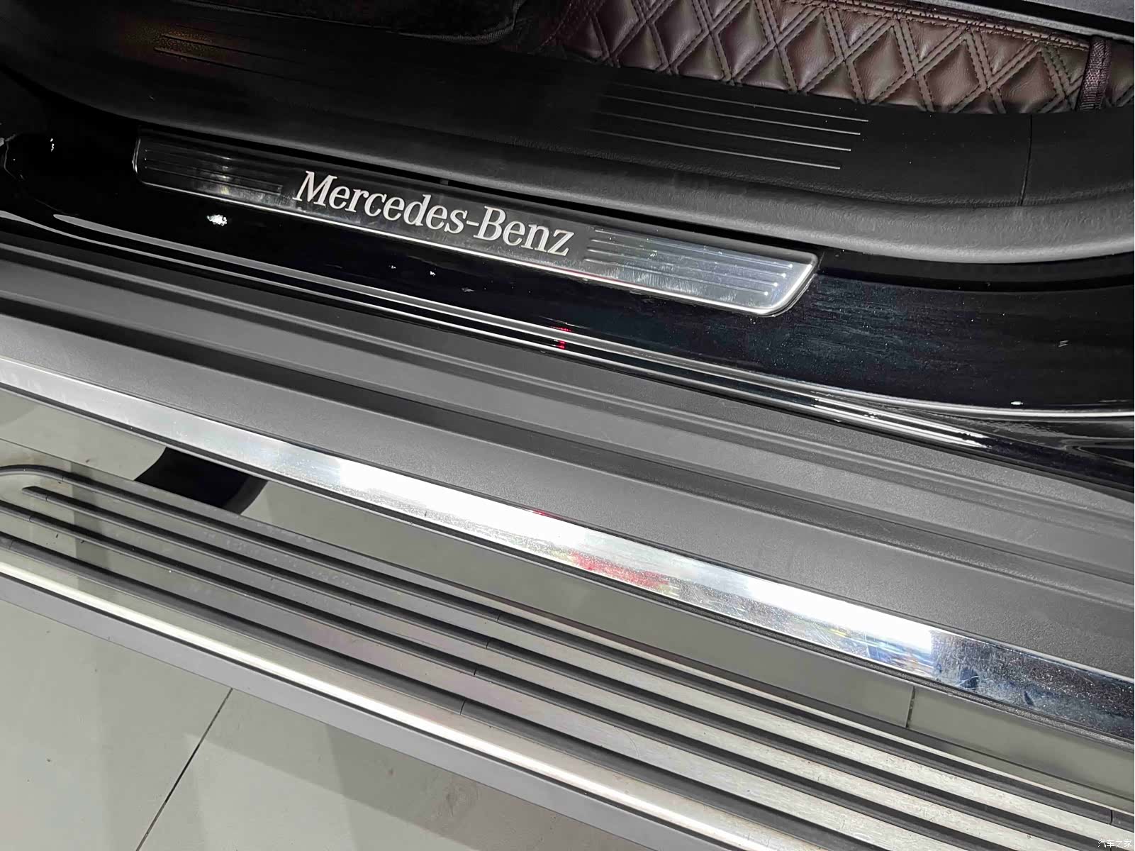 Mercedes-Benz GLS, 2023 13