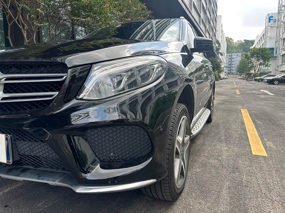 Mercedes-Benz GLE