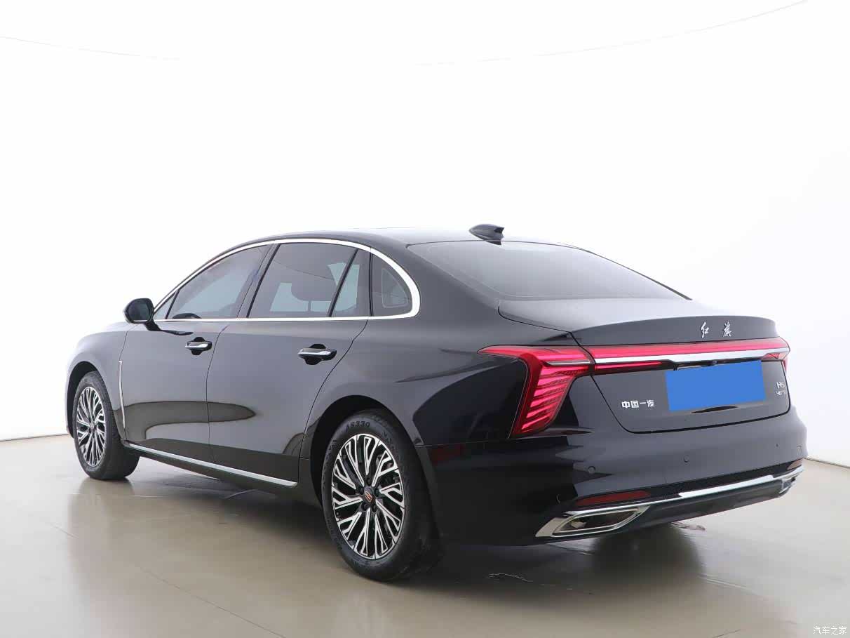 Hongqi H5, 2023 8