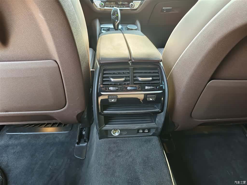 BMW 5 Series, 2020 13