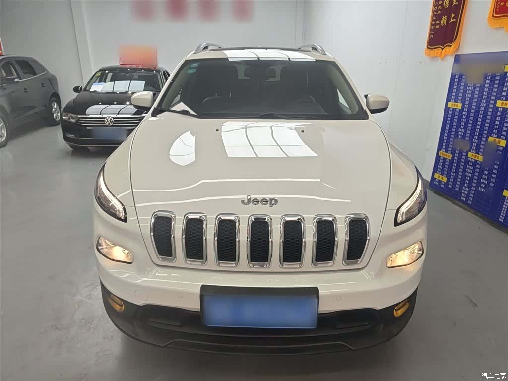 Jeep Cherokee, 2016 3