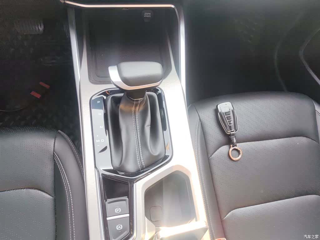 Geely Emgrand, 2024 10