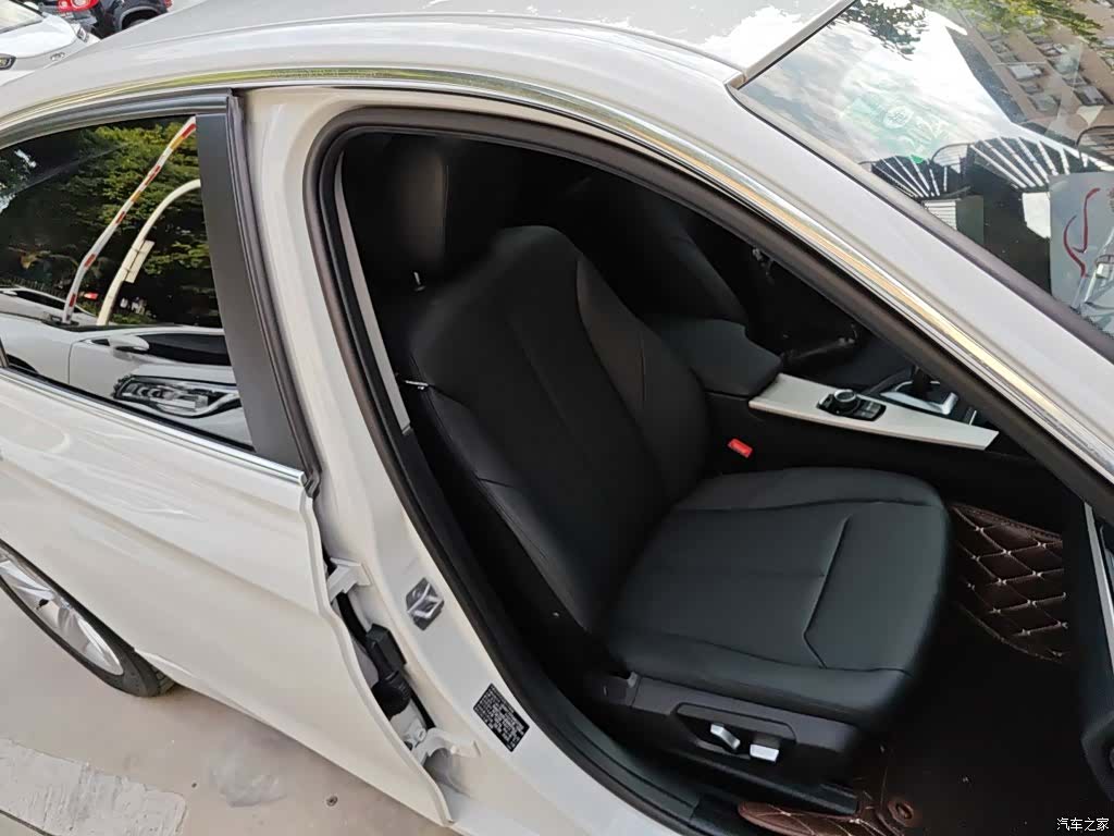 BMW 3 Series, 2016 25