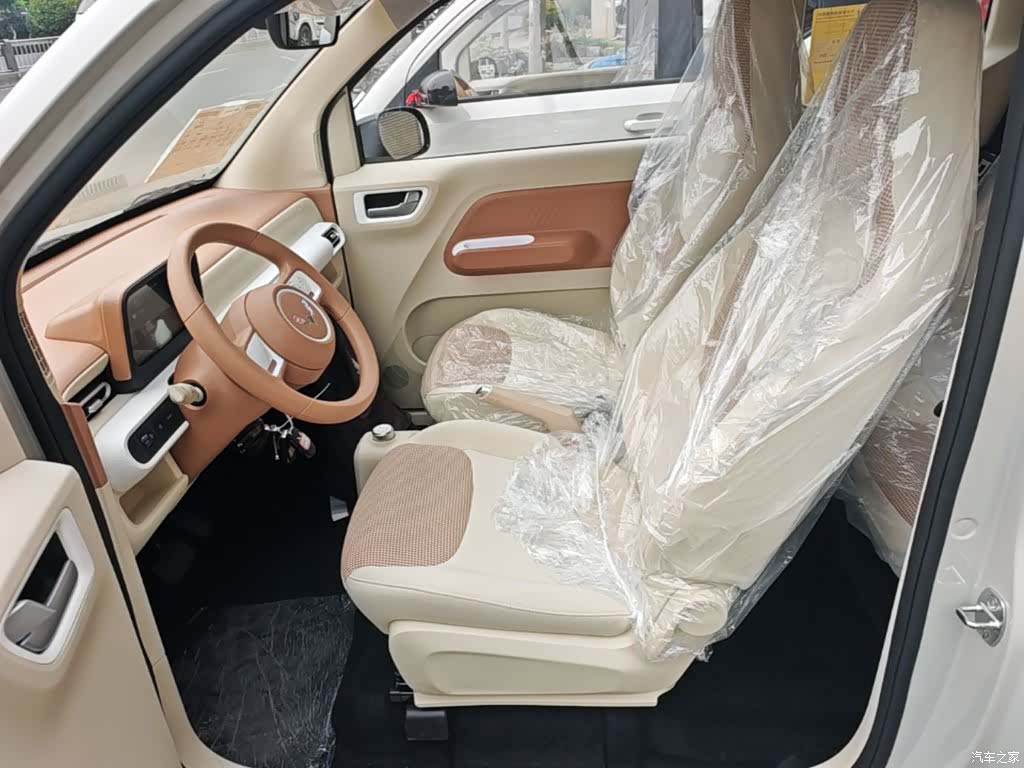 Wuling MINIEV, 2026 15