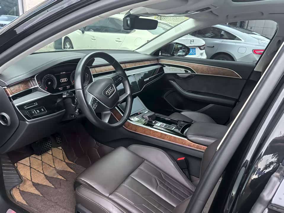 Audi A8 Audi A8