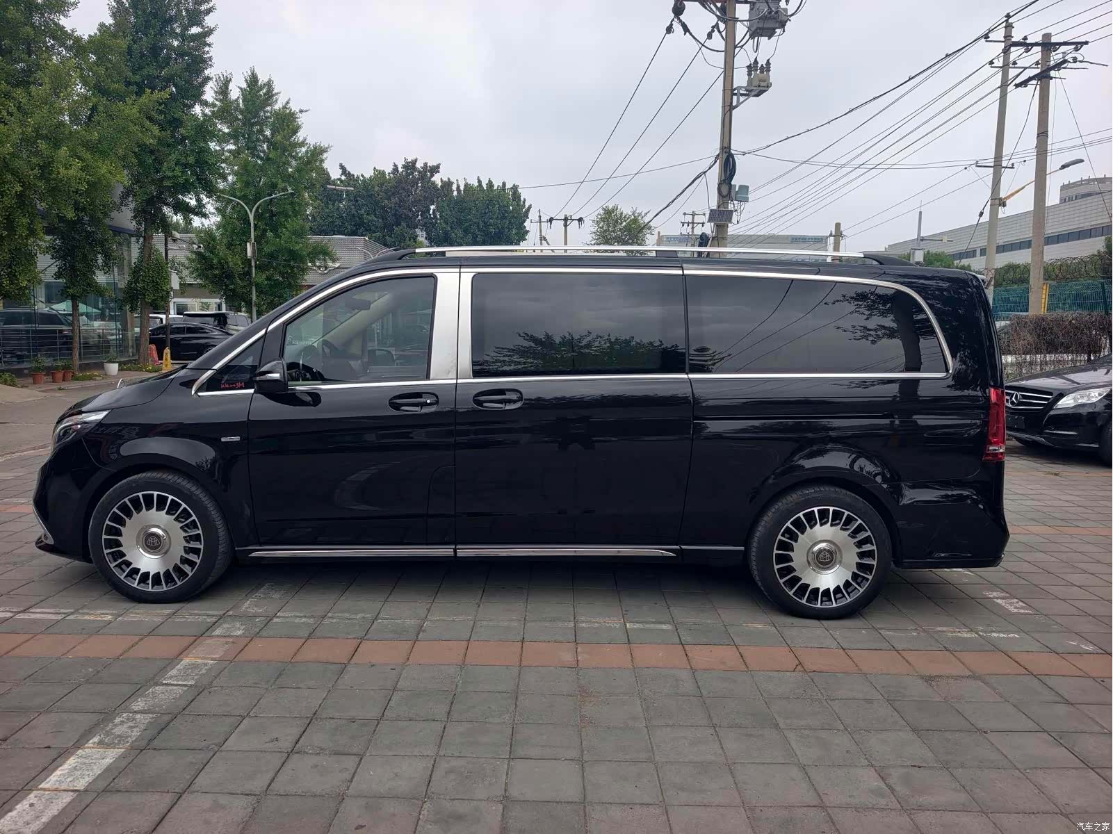 Mercedes-Benz V-Class, 2022 26