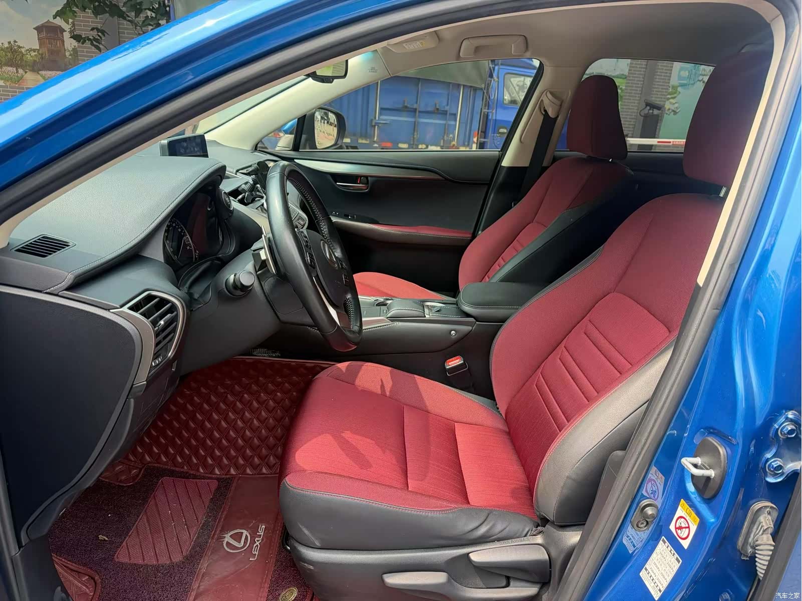 Lexus NX, 2019 6