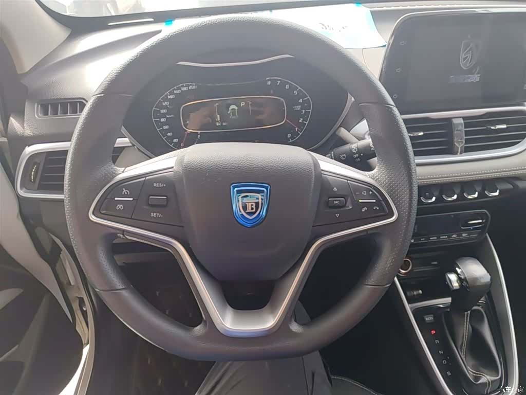 Wuling 510, 2019 11