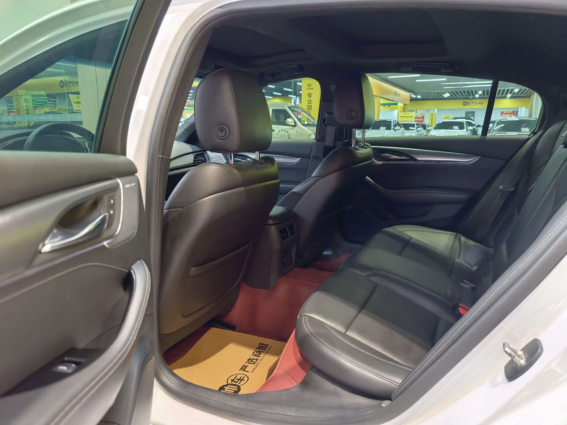 Cadillac CT5, 2020 10
