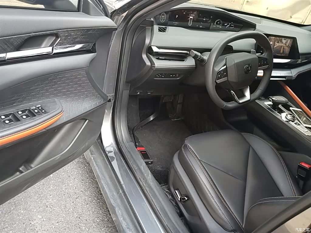 Changan UNI-V, 2023 16