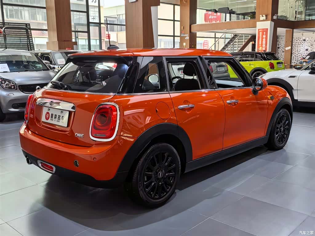 Mini ONE, 2019 все фото