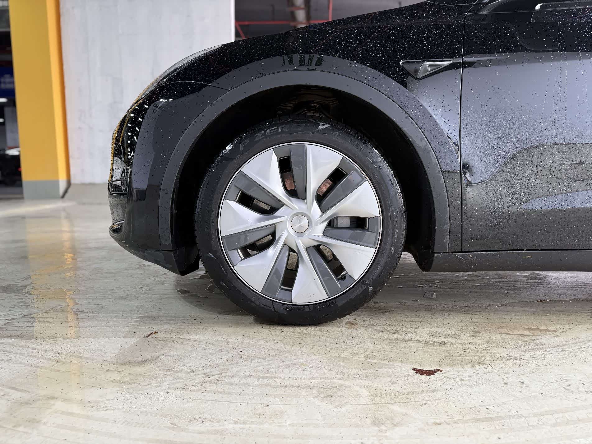 Tesla Model Y, 2023 8