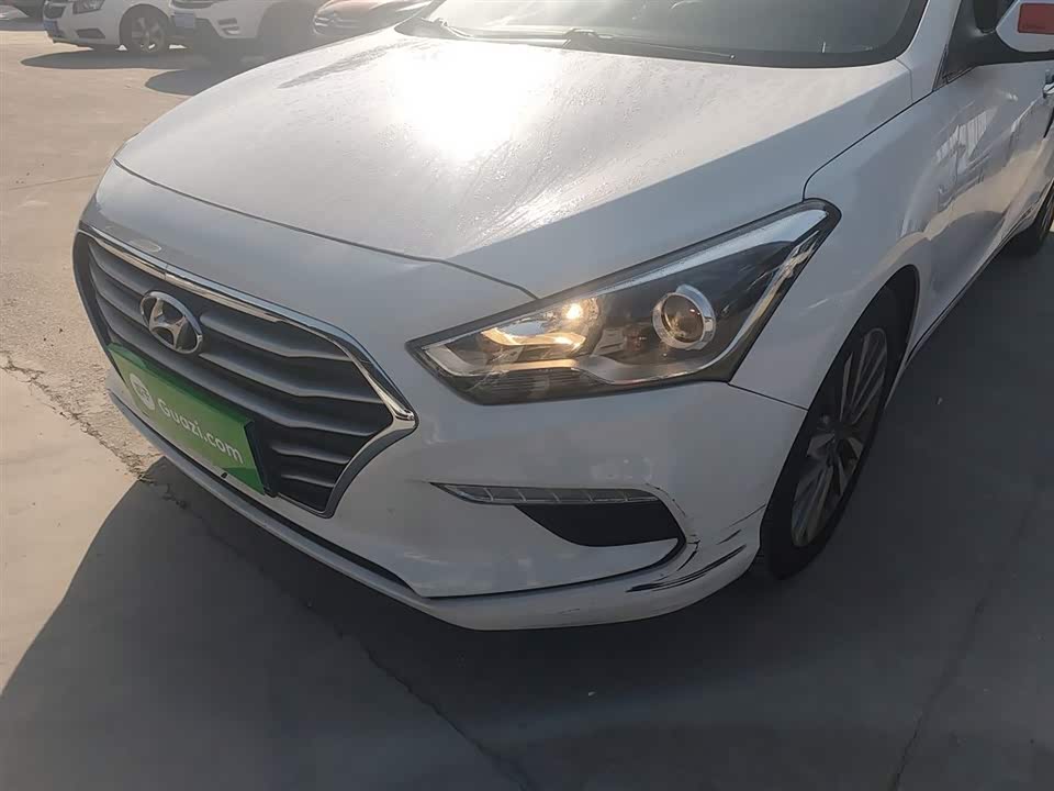Hyundai Name picture