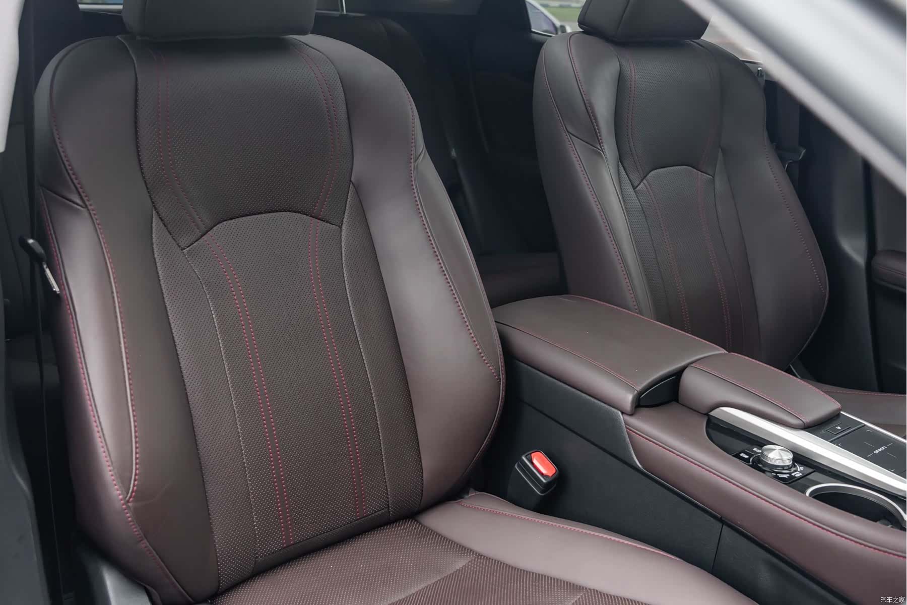 Lexus RX, 2021 30