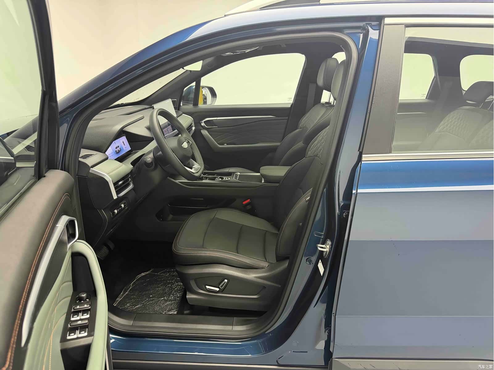 Geely Haoyue, 2025 15