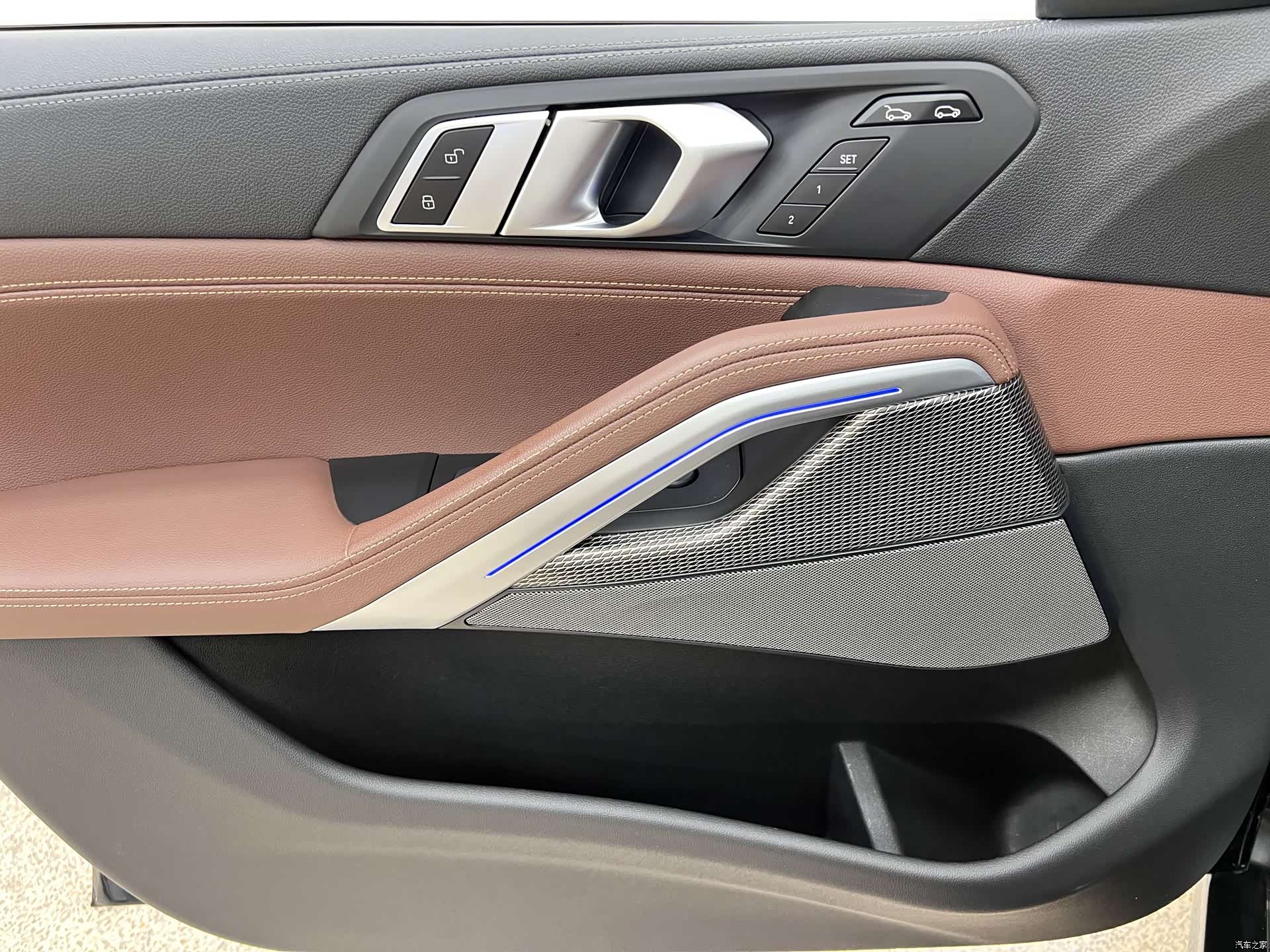 BMW X6, 2021 11