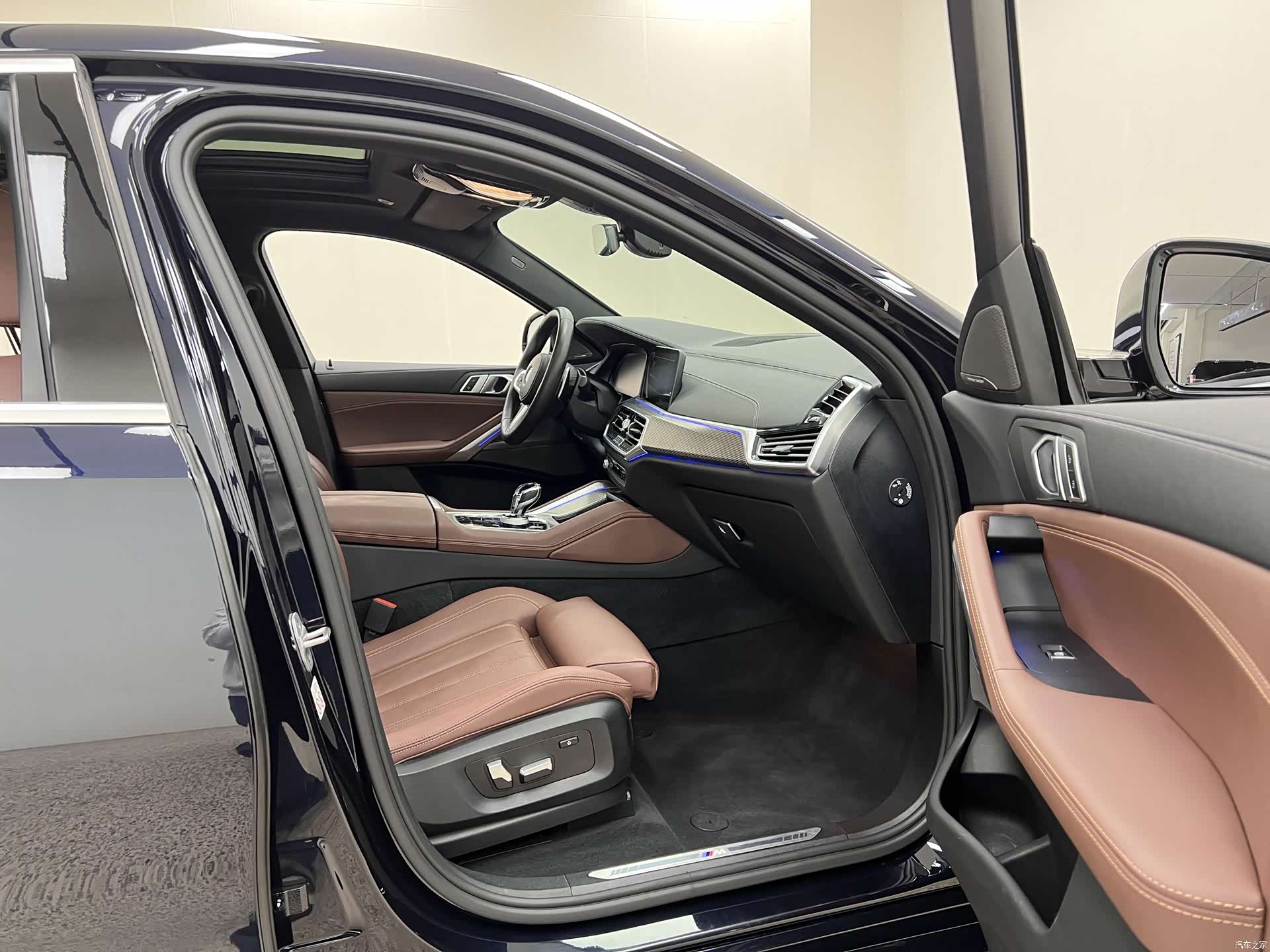BMW X6, 2021 23