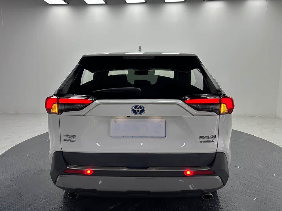Toyota RAV4 Rongfang