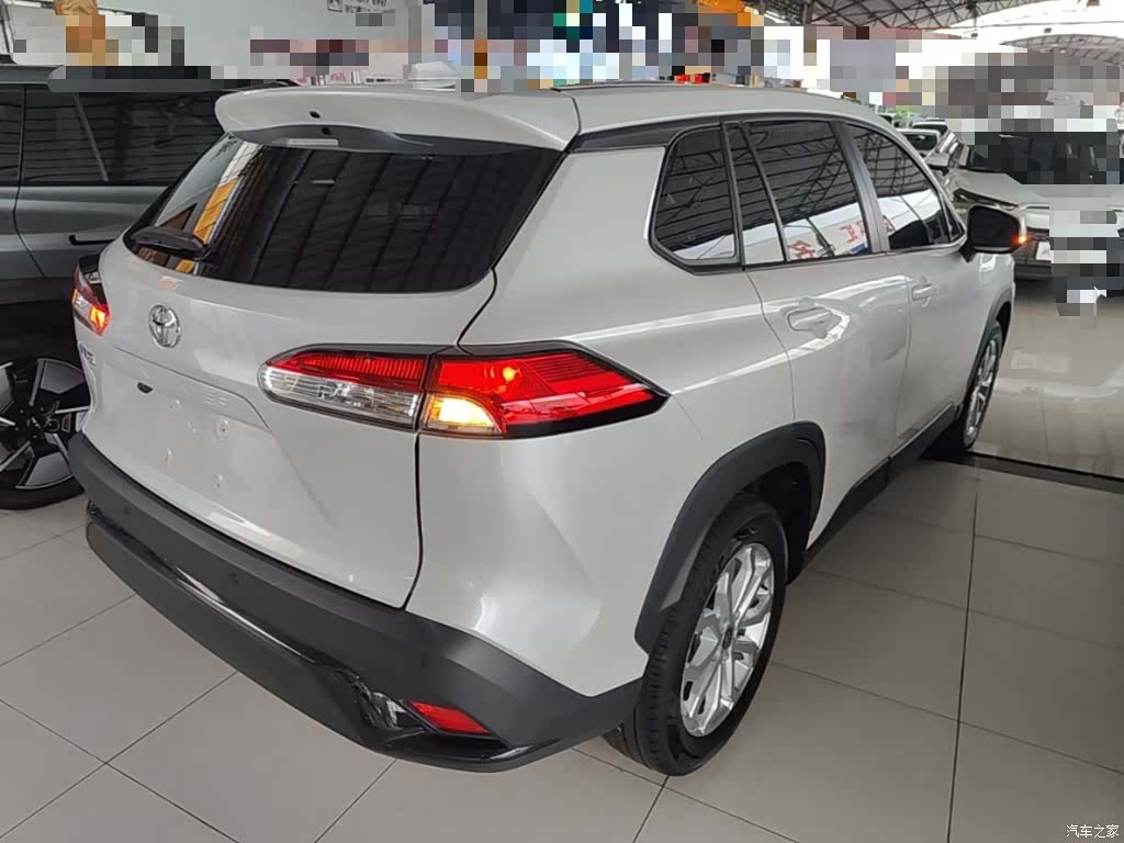 Toyota Frontlander, 2025 7