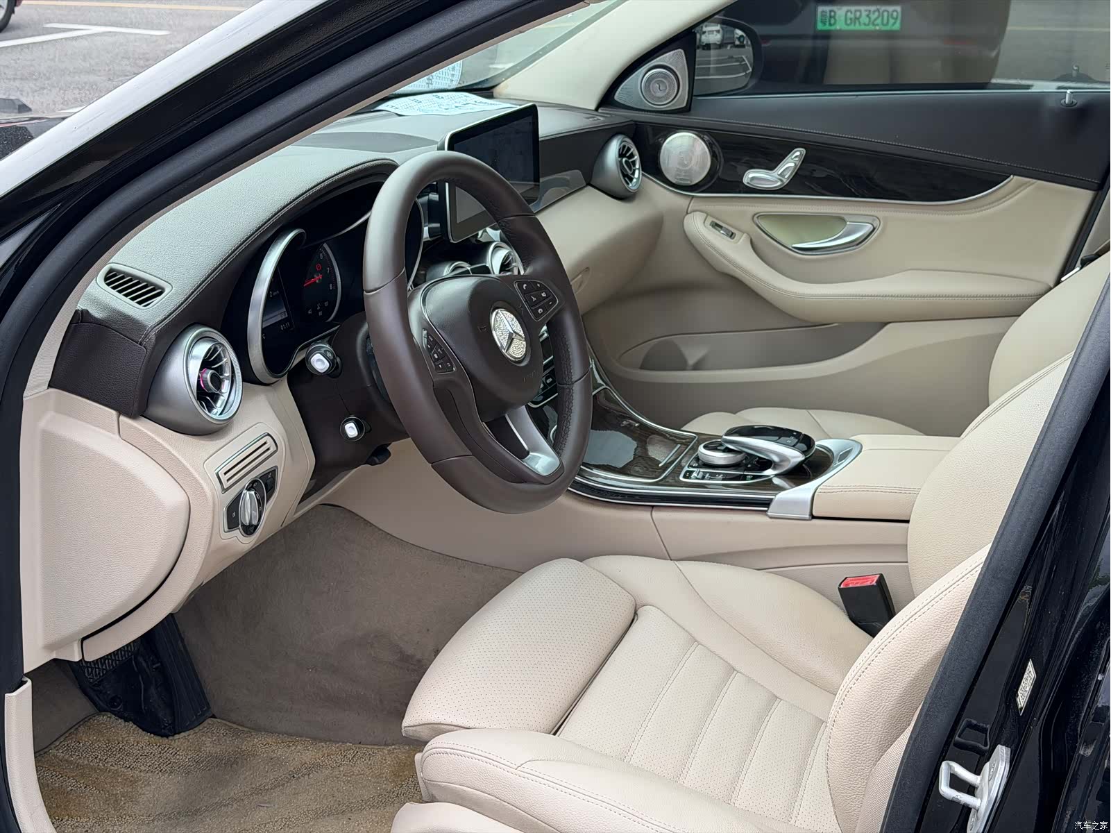 Mercedes-Benz C-Class, 2016 4