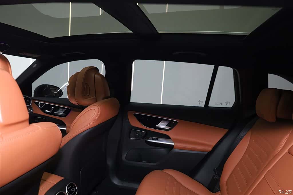 Mercedes-Benz GLC, 2026 20