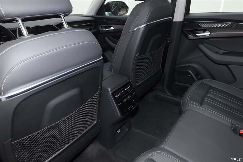 Audi Q6, 2024 25