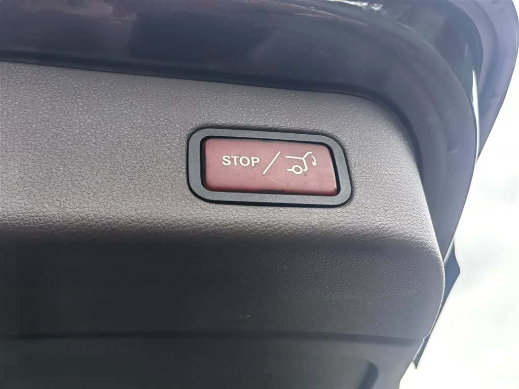 Mercedes-Benz GLE, 2017 30