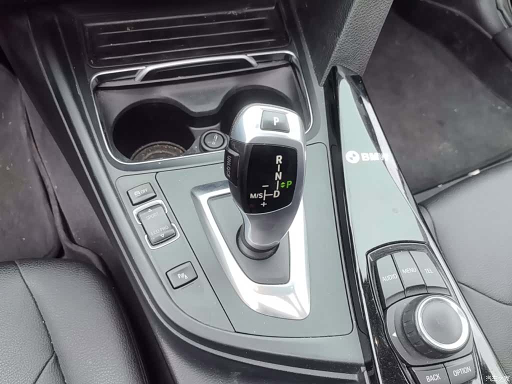 BMW 3 Series, 2016 14