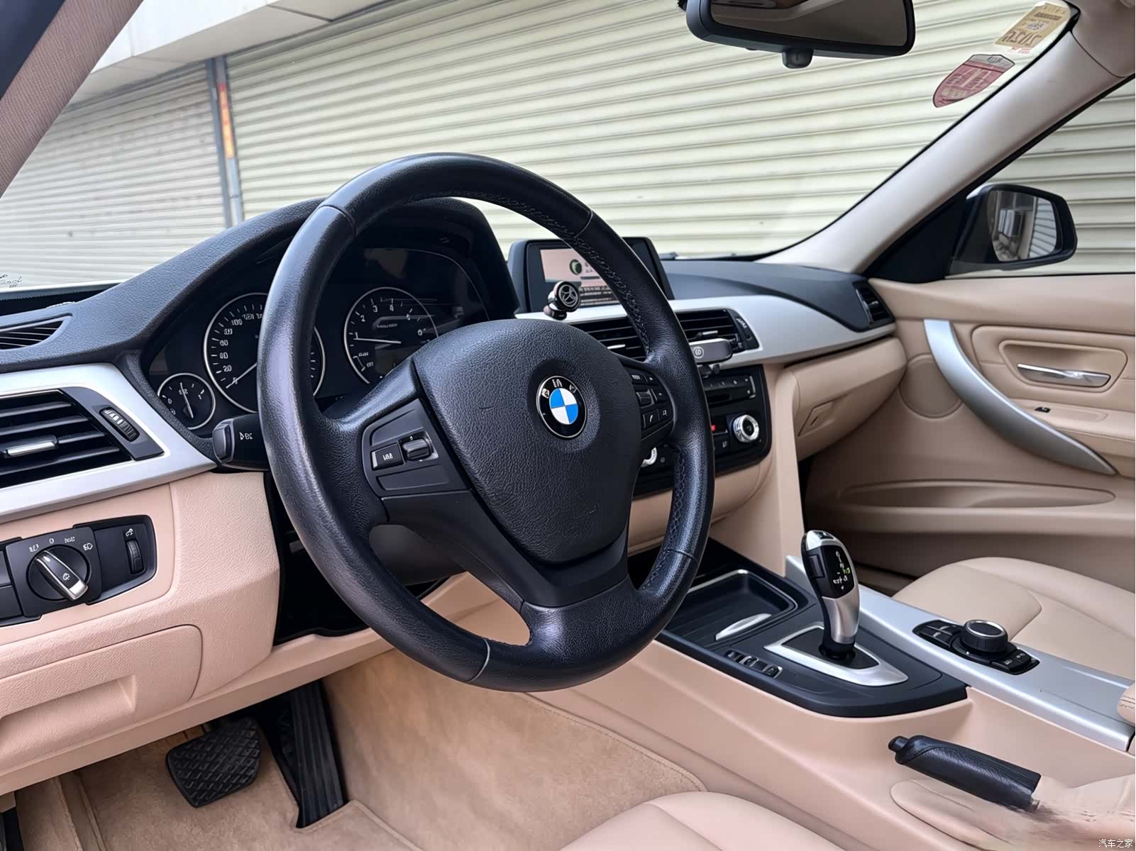 BMW 3 Series, 2013 10