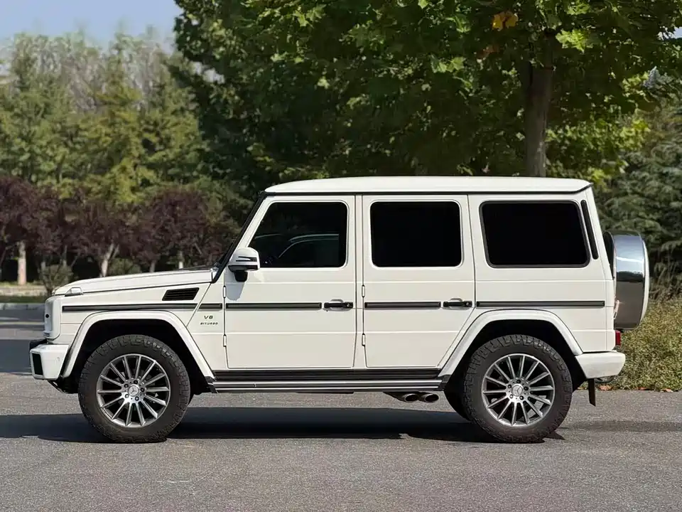 Mercedes-Benz G-class