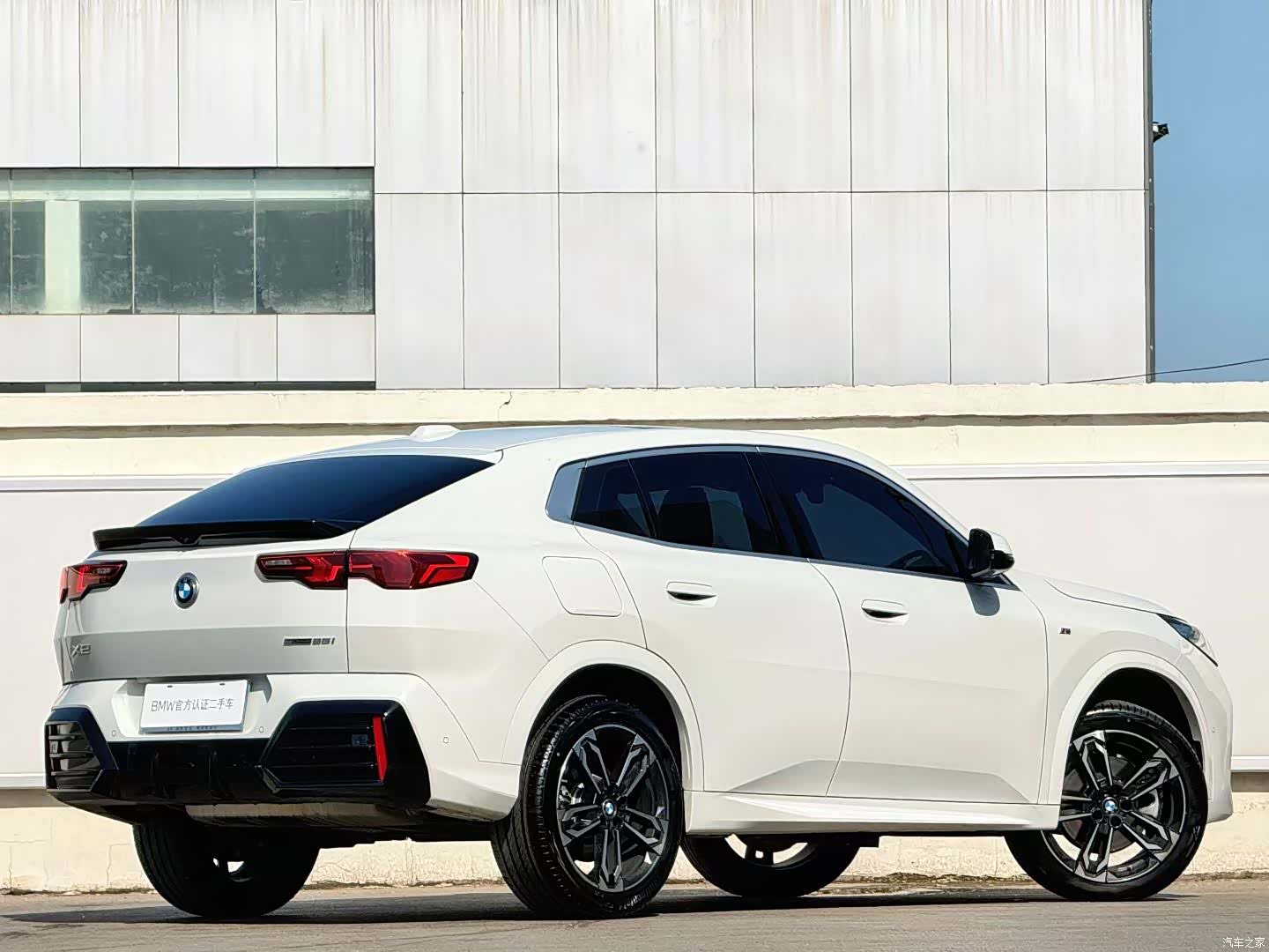 BMW X2, 2025 все фото