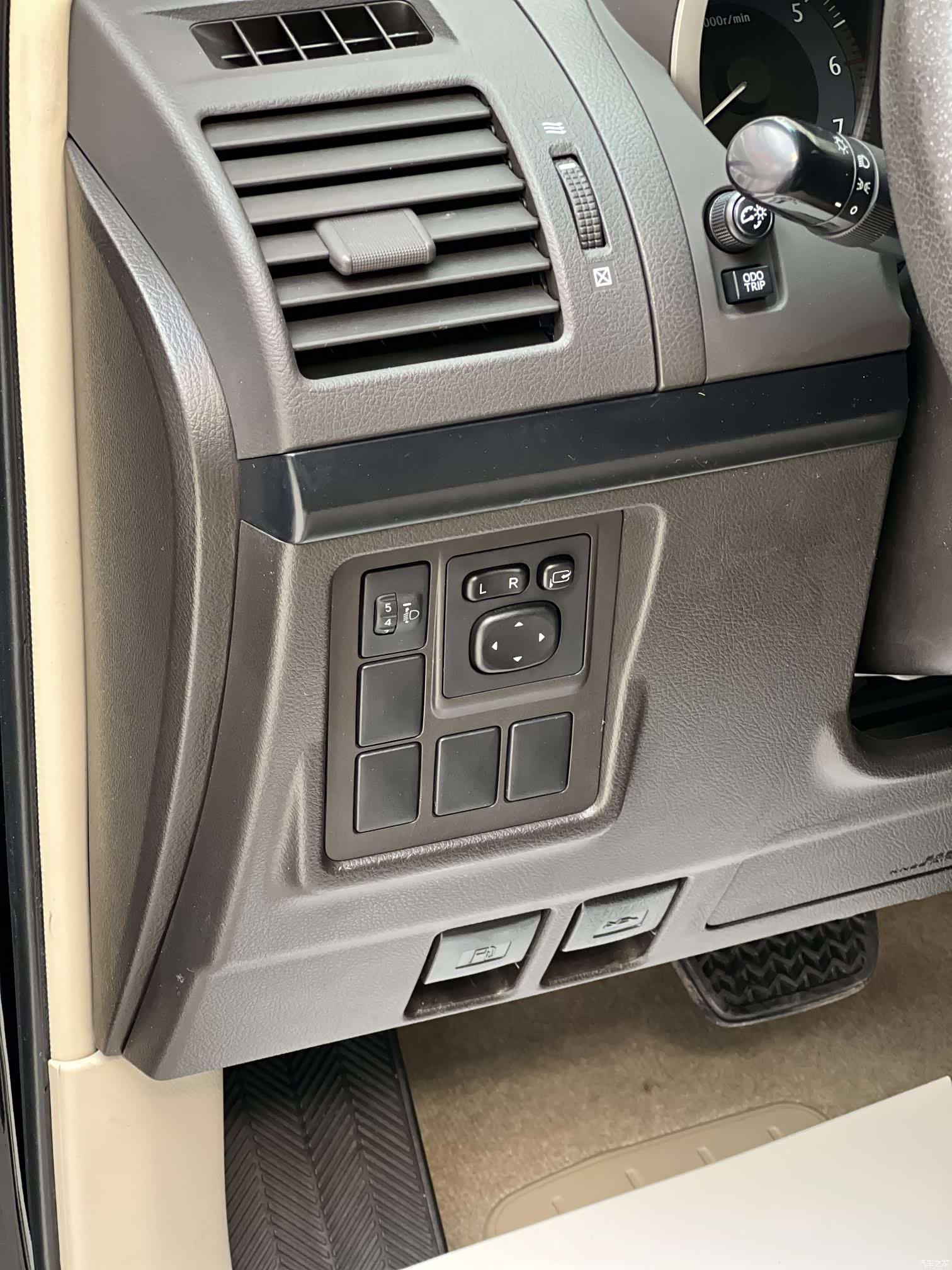 Toyota Prado, 2012 17