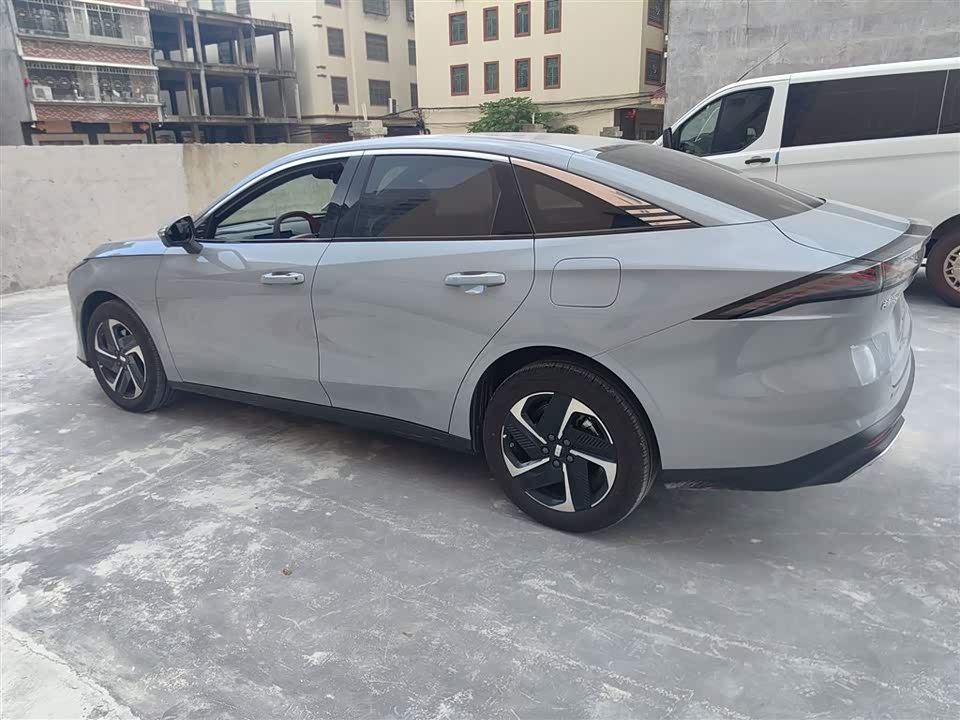 Geely Galaxy Galaxy L6 Geely Galaxy Galaxy L6