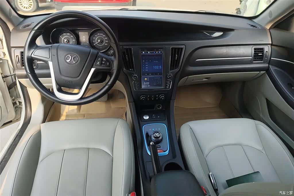 BAIC EU260, 2017 12