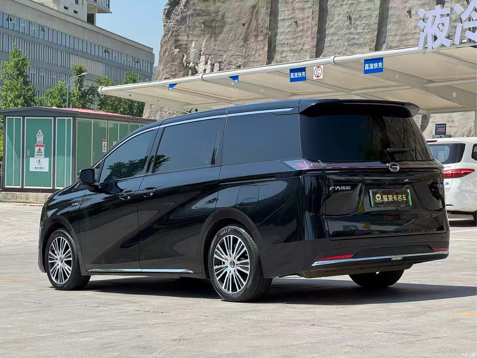 Trumpchi E8, 2024 6